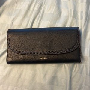 Fossil wallet